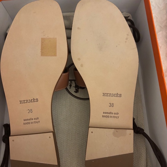 Hermes Oran Sandals Gold 38 - Picture 2 of 2